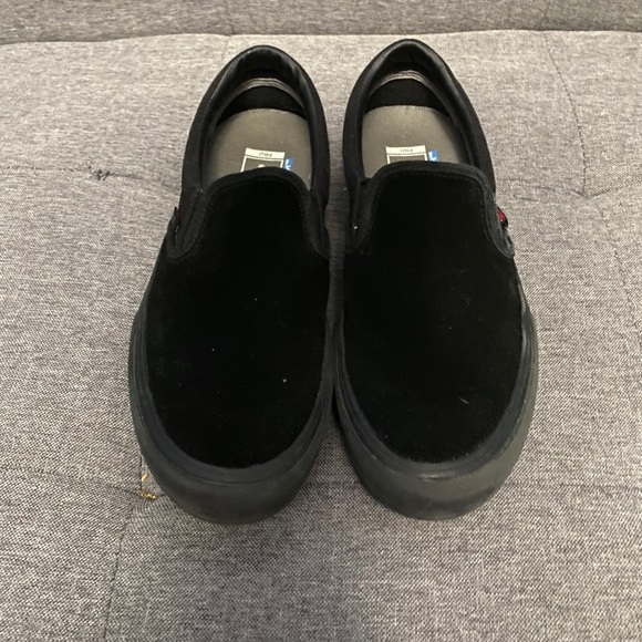 Vans Other - Men’s Size 9 Vans ULTRACUSH slip-ons